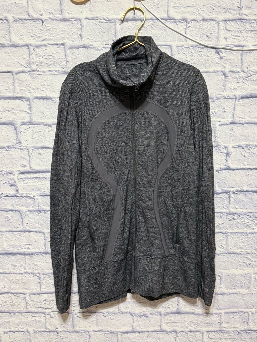 Lululemon In Stride Jacket Womens 10 Full Zip Thumbholes Yoga Athletic Gym